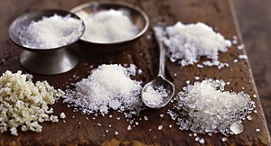 Почему так опасна диета без соли? Соль – это польза или вред Почему так опасна диета без соли? Соль – это польза или вред